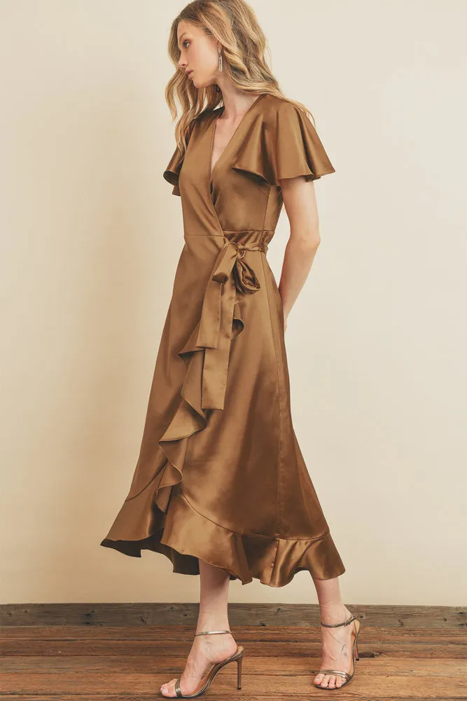 Dash Flutter Sleeve Dress in Champagne