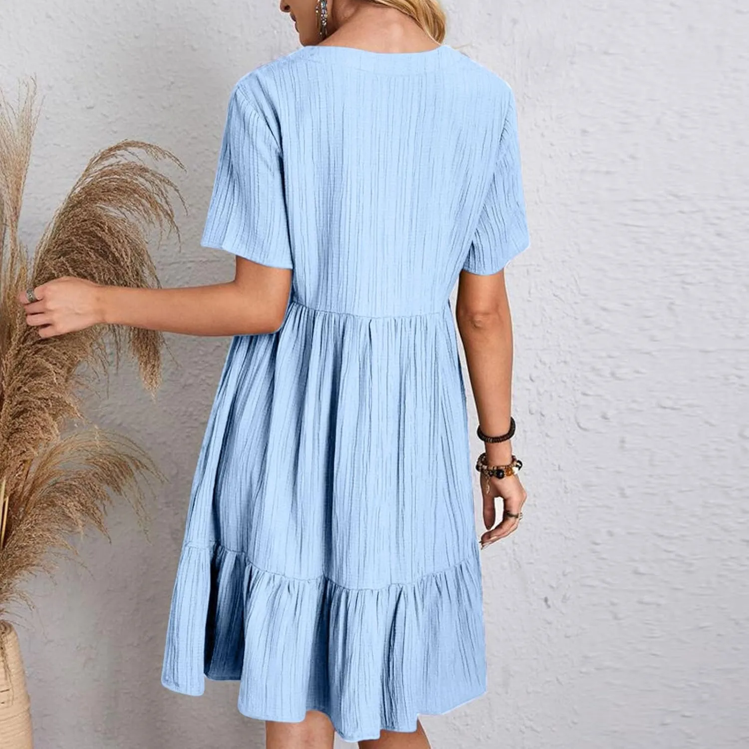 Dresses Women Summer 2025 Vacation Short Sleeve Mini Tshirt Dress Beach Smocked A Line Flutter Boho Sundress Outfit