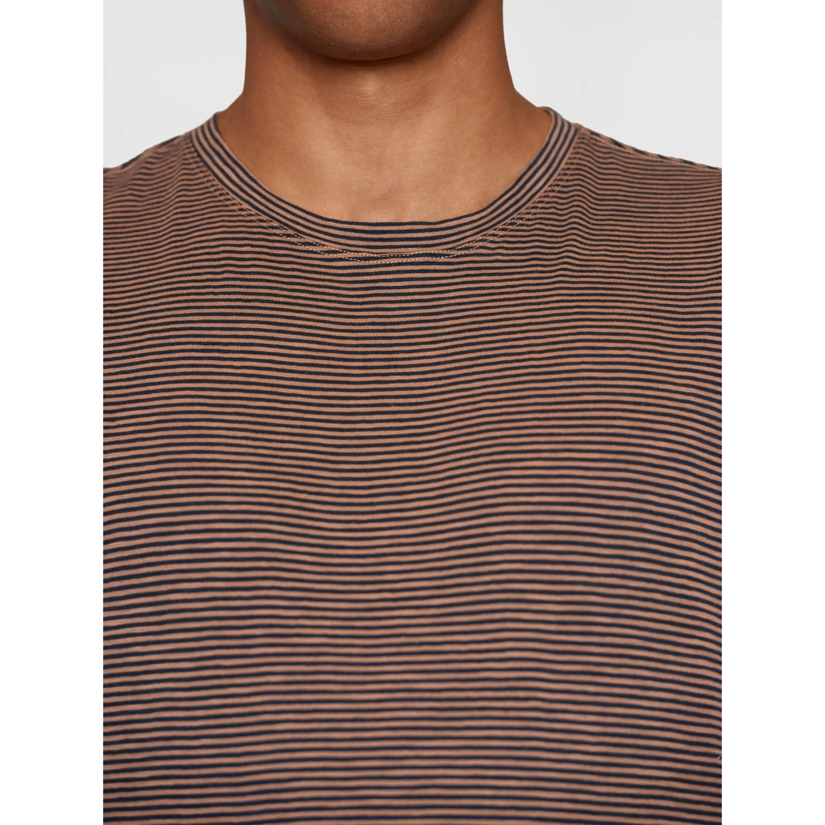 Narrow Striped Slub T-Shirt Made Of Organic Cotton