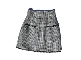 New Authentic CHANEL 16P Black White A Line Knee Length Skirt 42 6