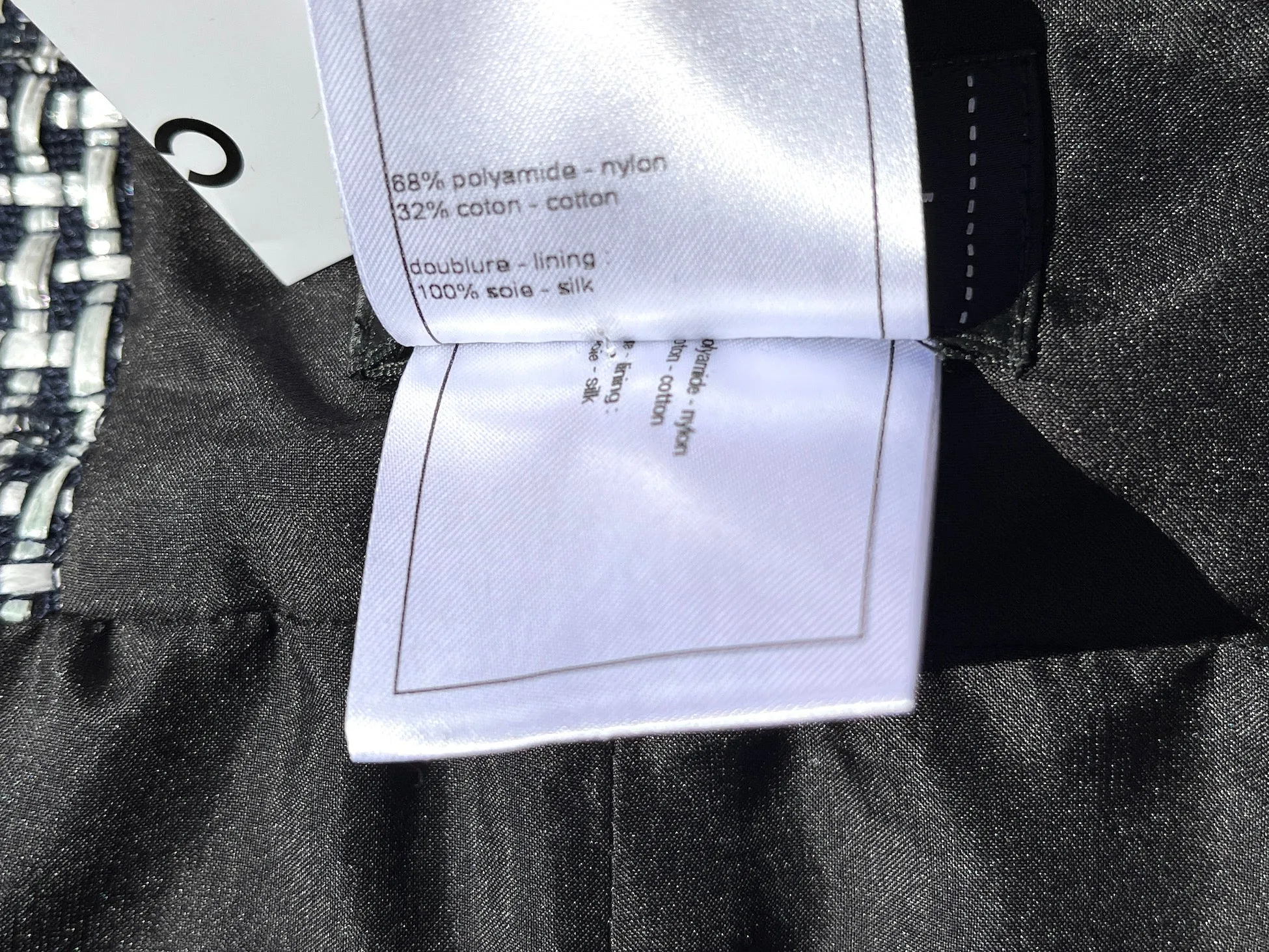 New Authentic CHANEL 16P Black White A Line Knee Length Skirt 42 6