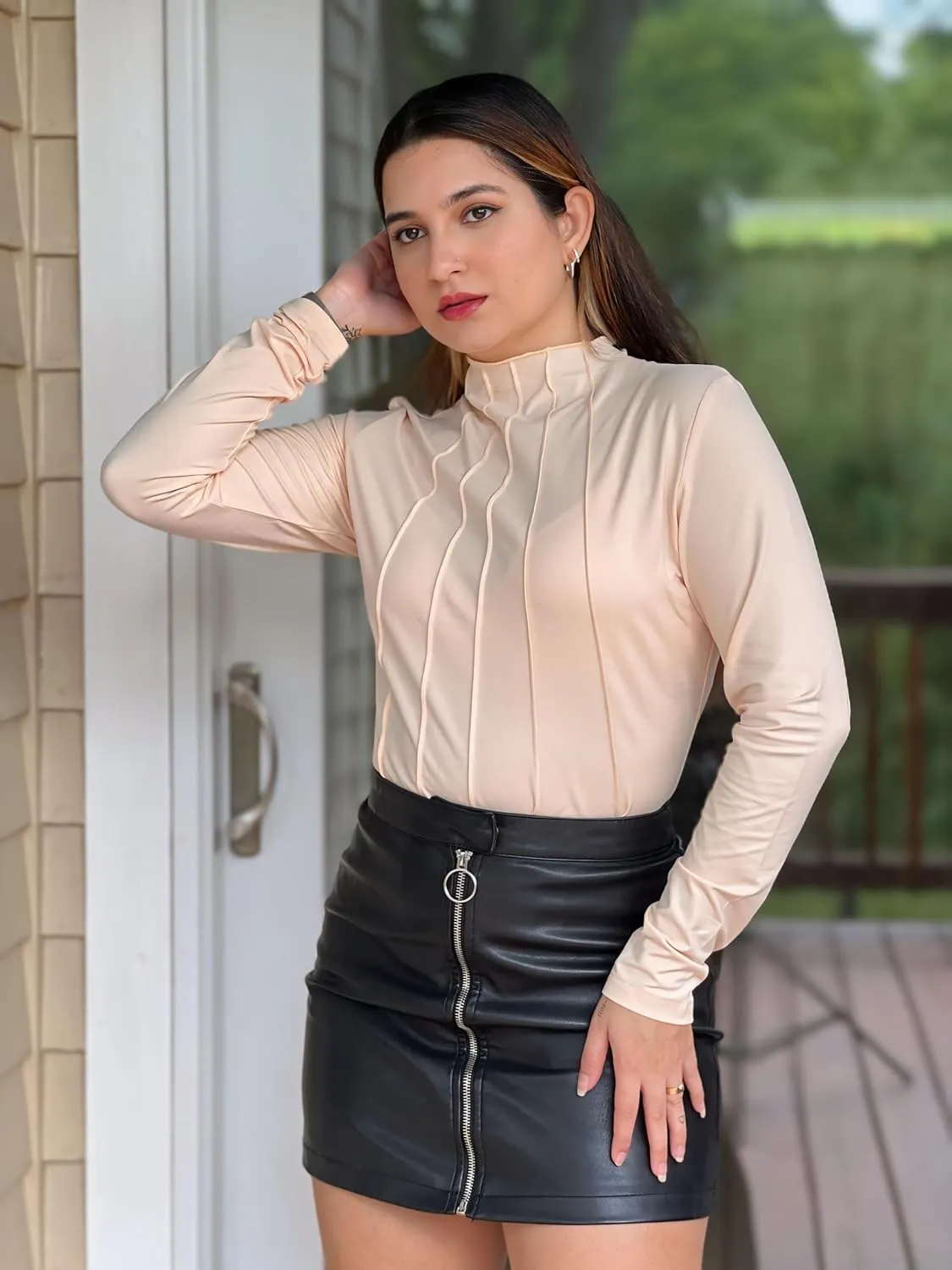 Zeagoo Womens Long Sleeve T Shirts Casual Mock Neck Tops Fall Pleated Blouses Basic Trendy Clothes 2024